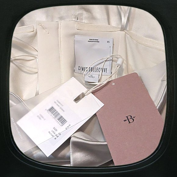 C/MEO cameo ecru dress gown - Picture 8 of 8